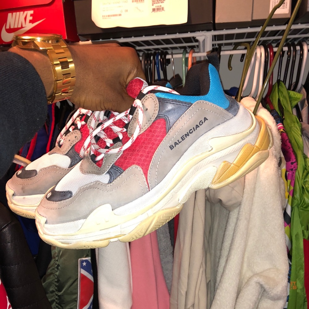 Balenciaga sneakers $600